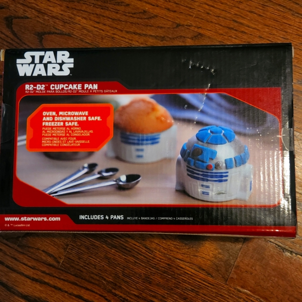 Star wars r2d2 baking cups 4 ct.